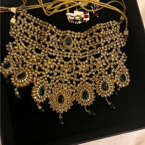 pernias pop up Indian jewlery set worn only for few hours